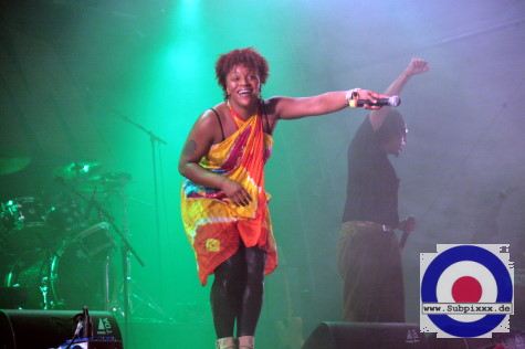 Arrested Development (USA) 24. Summer Jam Festival - Fuehlinger See, Koeln - Green Stage 04. Juli 2009 (3).JPG